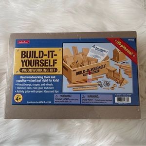 NEW BUILT-IT-YOURSELF WOODWORKING KIT BY LAKESHORE 80 PCS HH866
